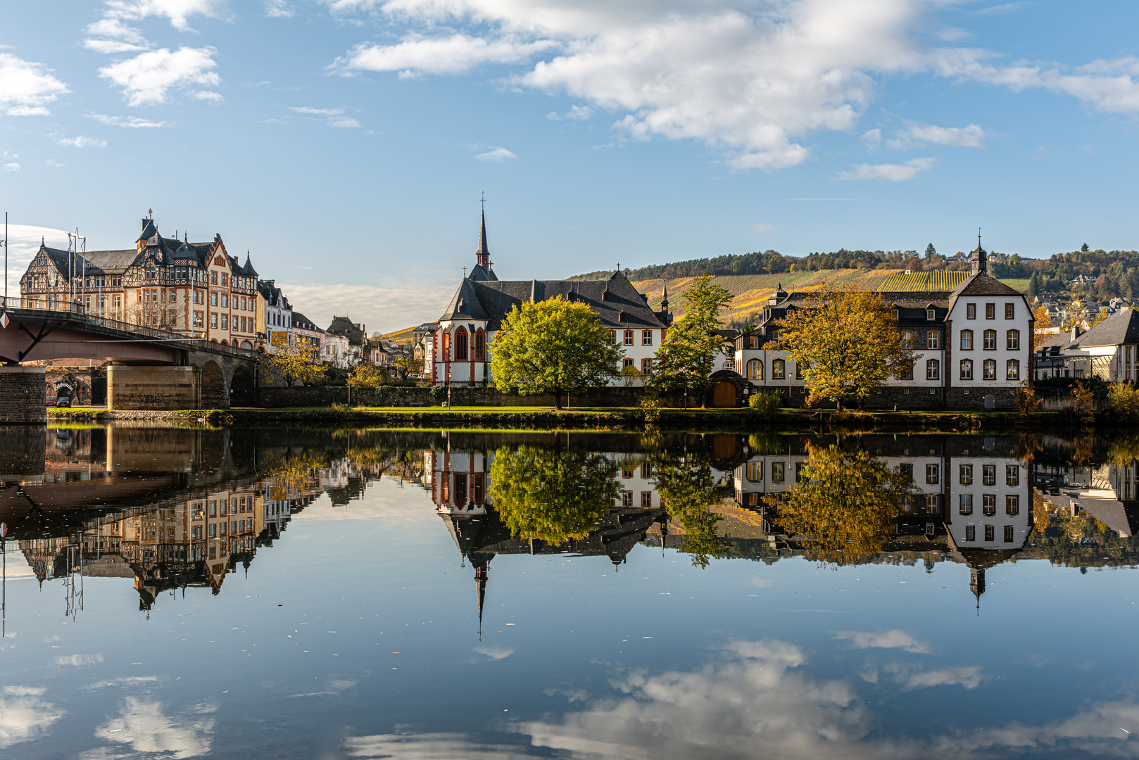 BernkastelKues an einem Novembertag Foto & Bild deutschland, europe