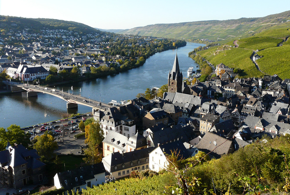 Bernkastel-Kues in der Herbstsonne