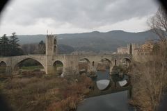 BESALU ||