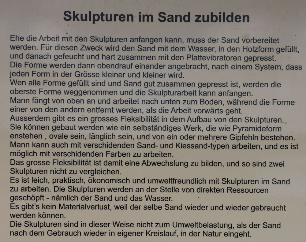 Beschreibung vom Bau der Sandskulpturen