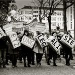 BESETZUNG  LEGALISIEREN