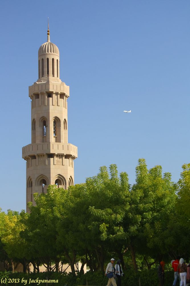 Besichtigung der Sultan-Qaboos-Moschee in Muscat (Sultanat Oman) (12)