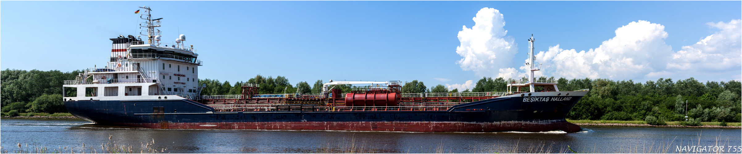 BESITKAS HALLAND / Oil/Chemical Tanker / NOK / Germany