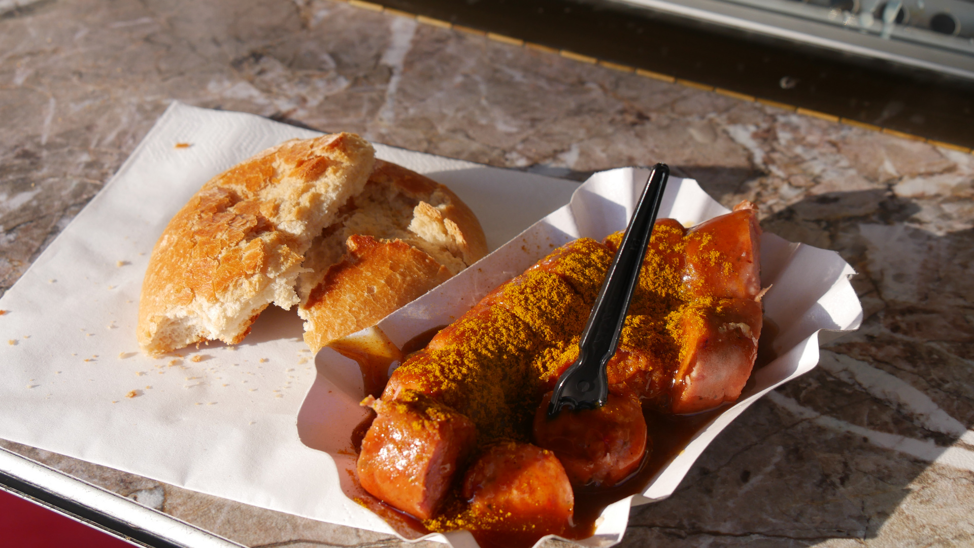 Beste Currywurst Foto & Bild stillleben, foodfotografie, fleisch und wurst Bilder auf