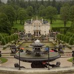 Besuch auf dem Schloss Linderhof bei strömendem Regen,  Blick ...