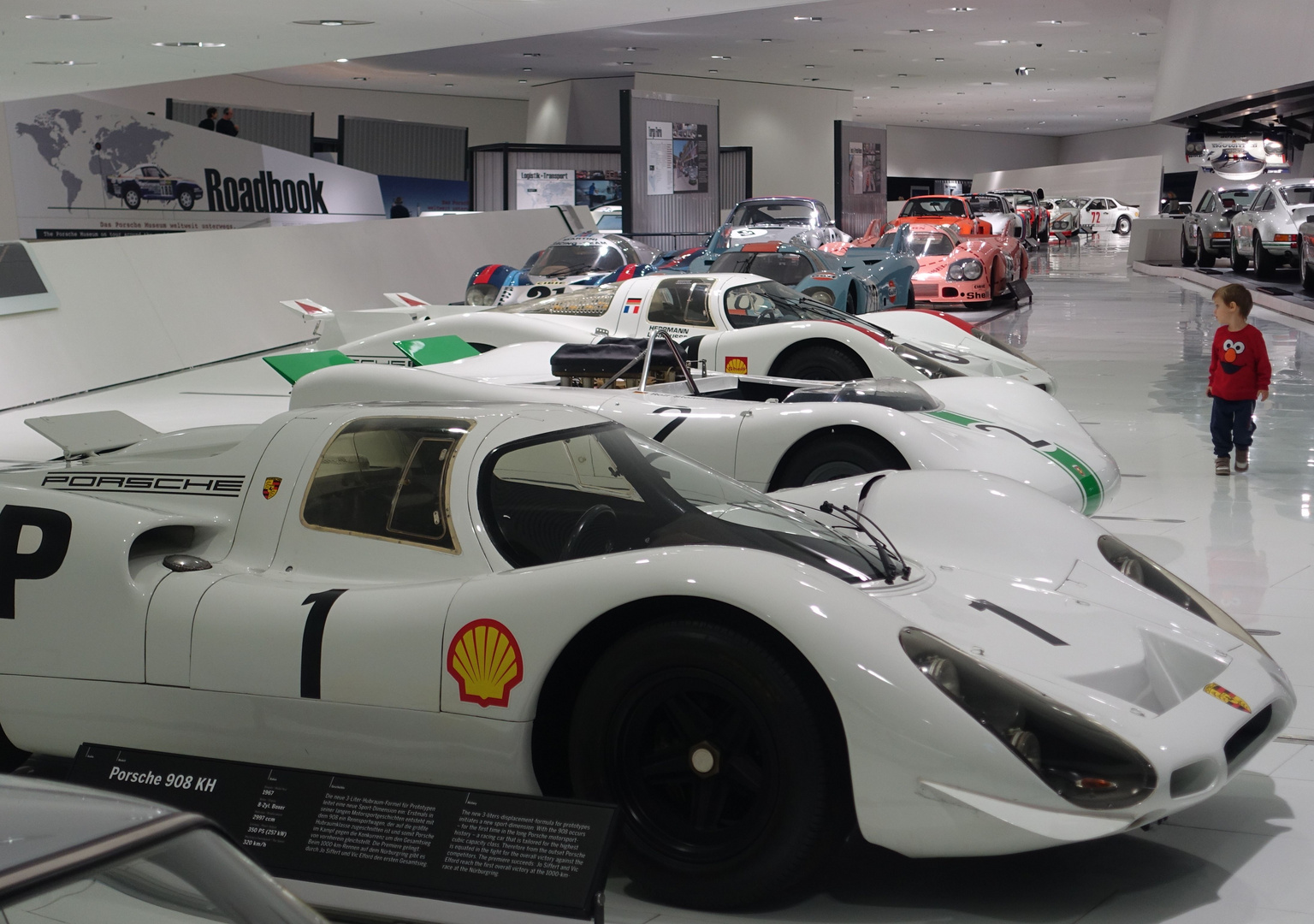 besuch im porsche-museum  13