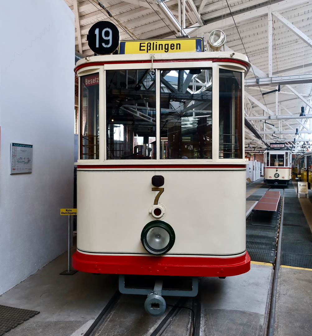 Besuch im Straßenbahnmuseum (3 von 7)