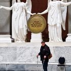 Besucher der Befreiungshalle