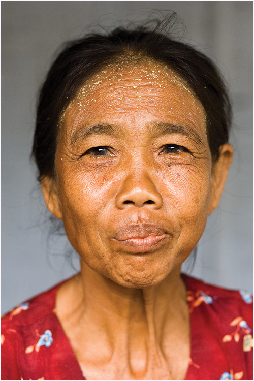 betel nut chewing woman