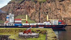 Between CANON and VOLCANO: Heimaey Harbour (Iceland)