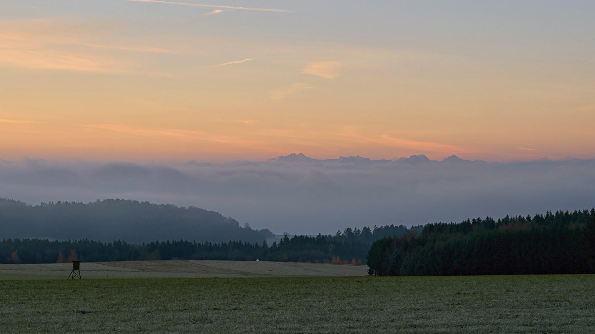 Bevor die Sonne den Tag begrüßt