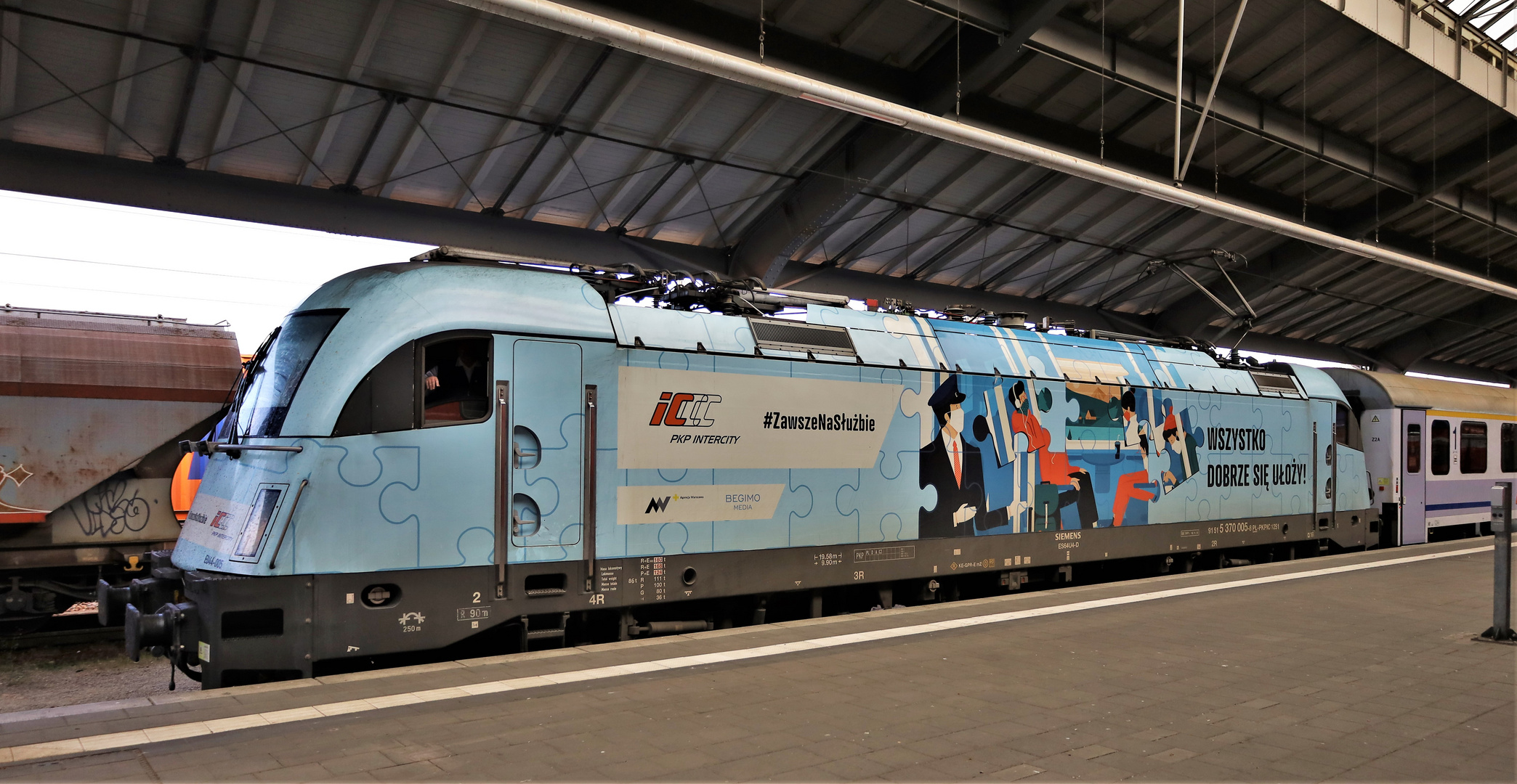 Bevor es mit dem EU48... Foto & Bild eisenbahn, verkehr & fahrzeuge