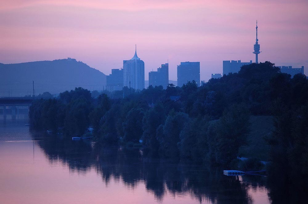 Bevor Wien im Dunkel versinkt..