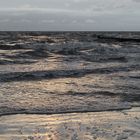 Bewölkte Ostsee am Abend