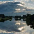 Bewölkter Himmel über der Hamme