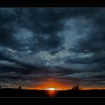 bewölkter Sonnenaufgang in Australien