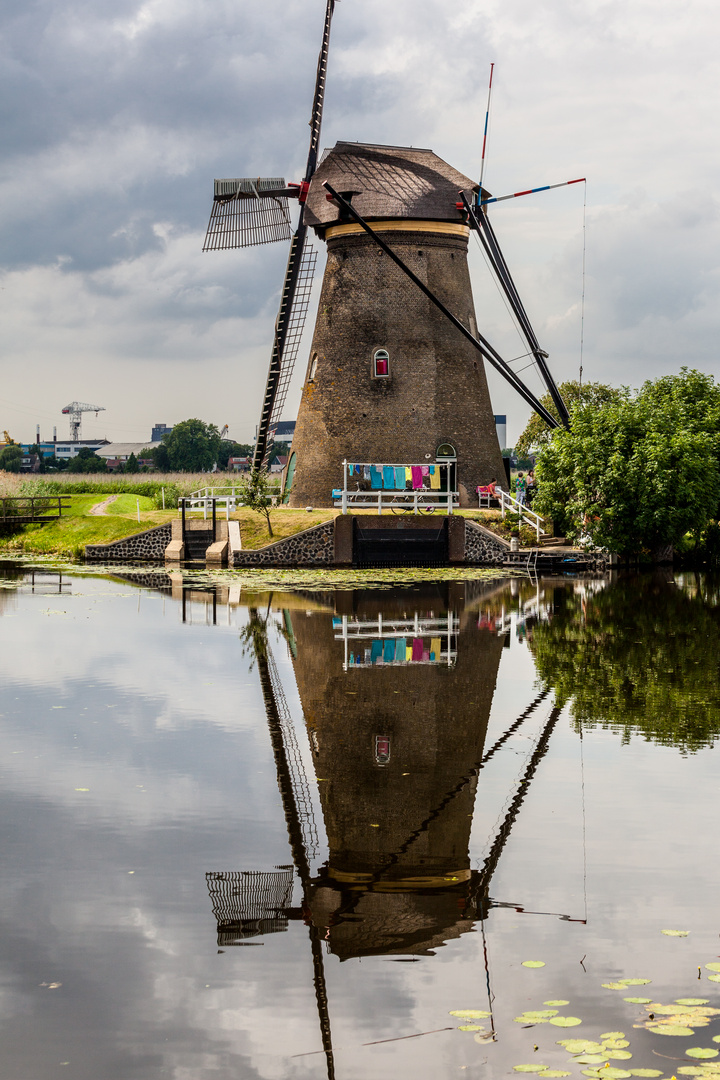 Bewohnte Windmühle