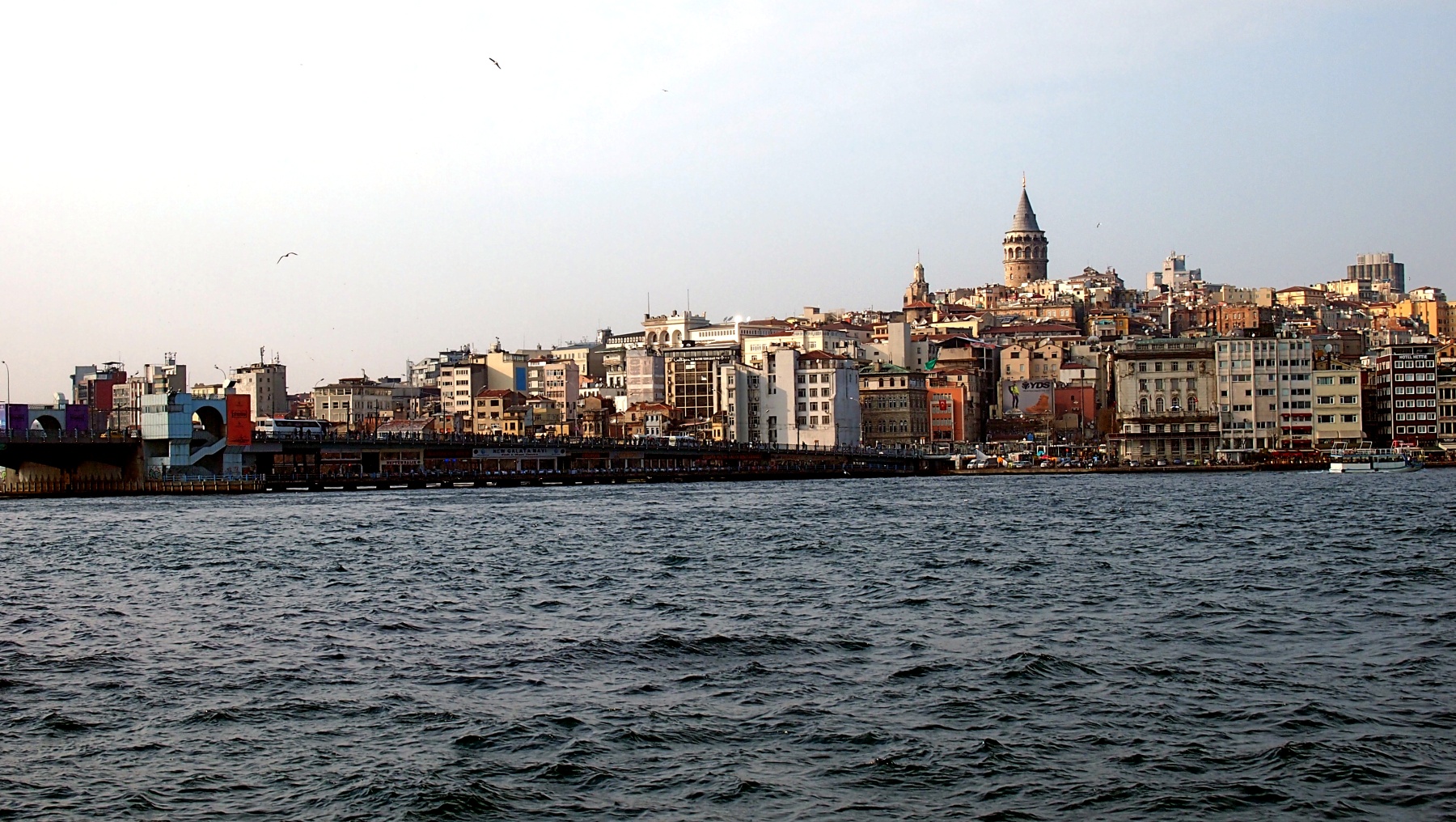 Beyoglu und Galataturm