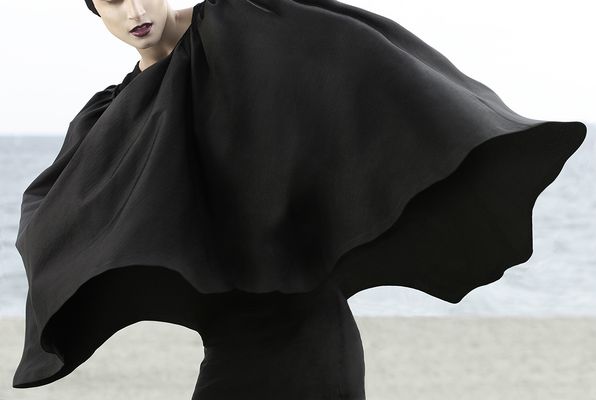 Beyond Black (Javier Aranburu)