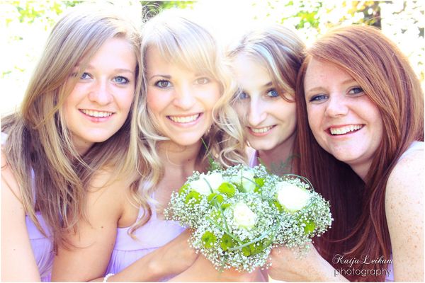 bezaubernde Brautjungfern