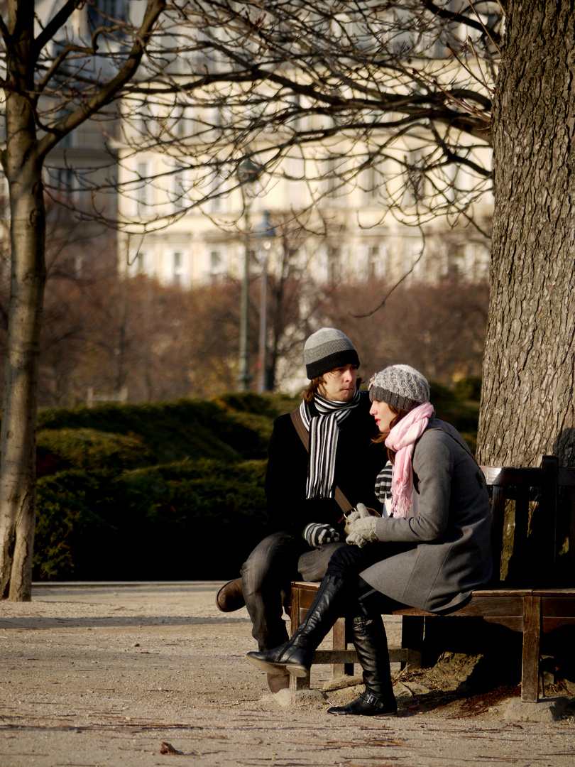 Beziehungen in Paris oder anderswo