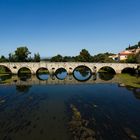 Béziers: Pont Vieux- die alte Brücke über den Orb