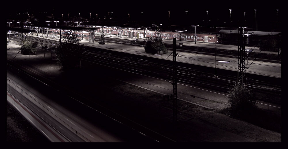 BF Plochingen bei Nacht.