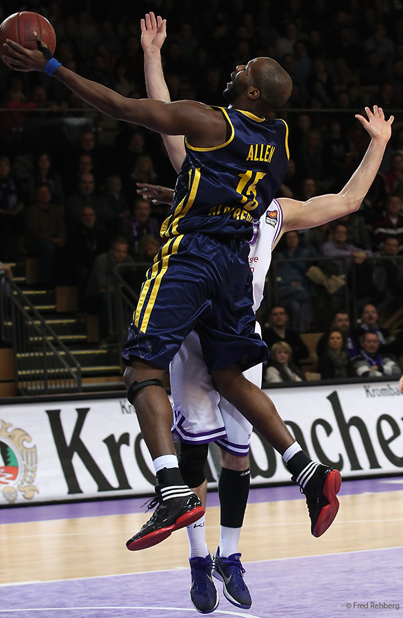 BG Göttingen vs. Alba Berlin 11.02.12 5656