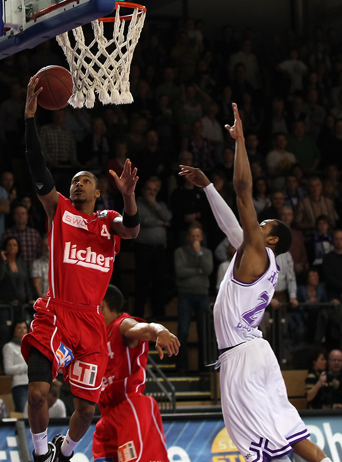 BG Göttingen vs. LTi Giessen 45ers 17.03.12 7038