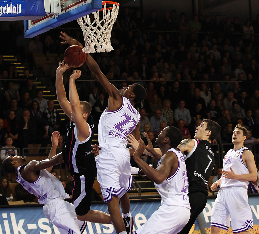 BG Göttingen vs. Telekom Baskets Bonn 05.11.11 9857