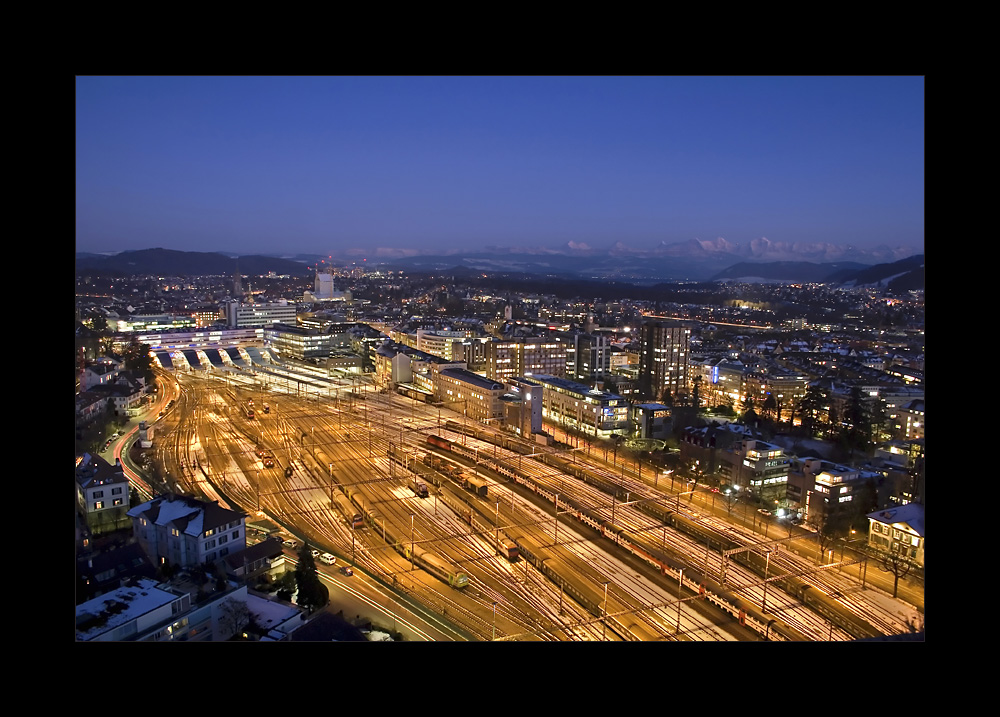 BH Bern mit Alpenpanorama