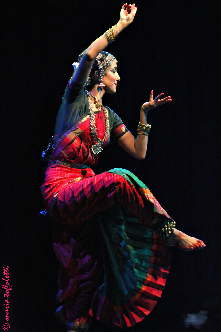 Bharanatyam