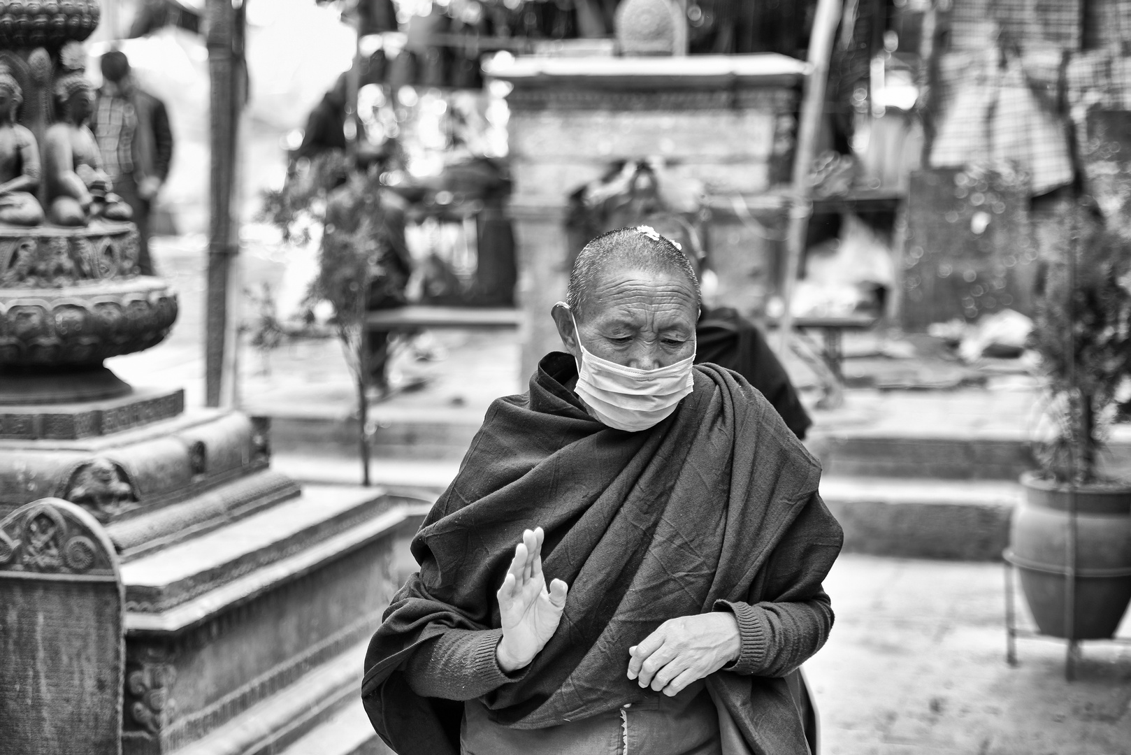 Bhikkhuni 02