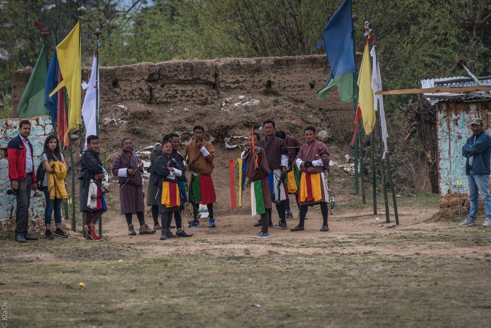 Bhutan - Paro - Bogenschiessen