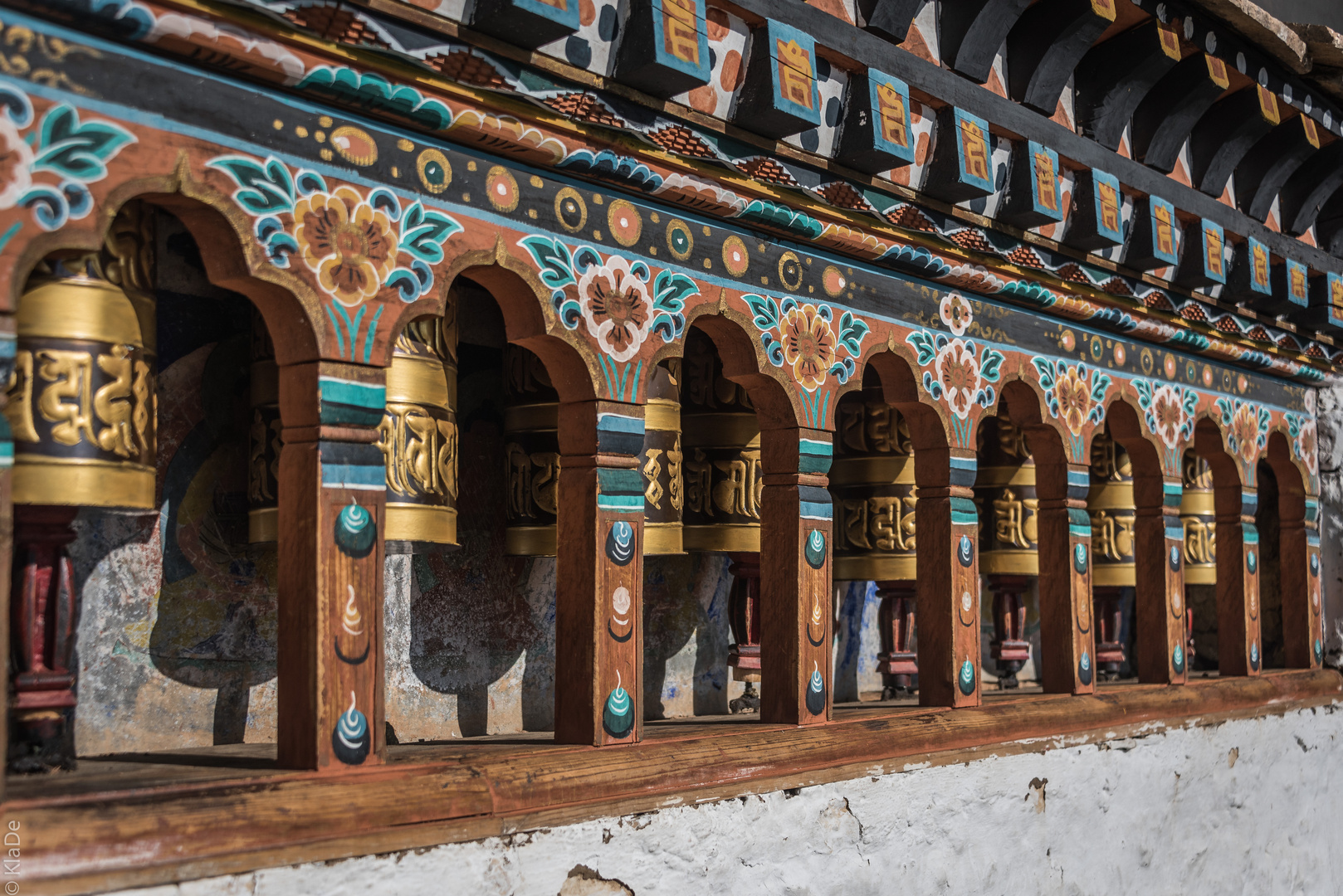 Bhutan - Paro - Kyichu Lhakhang - Gebetsmühlen
