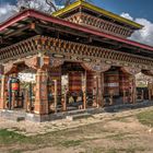 Bhutan - Paro - Kyichu Lhakhang - Große Gebetsmühle