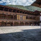 Bhutan - Paro - Rinpung Dzong - Innenhof