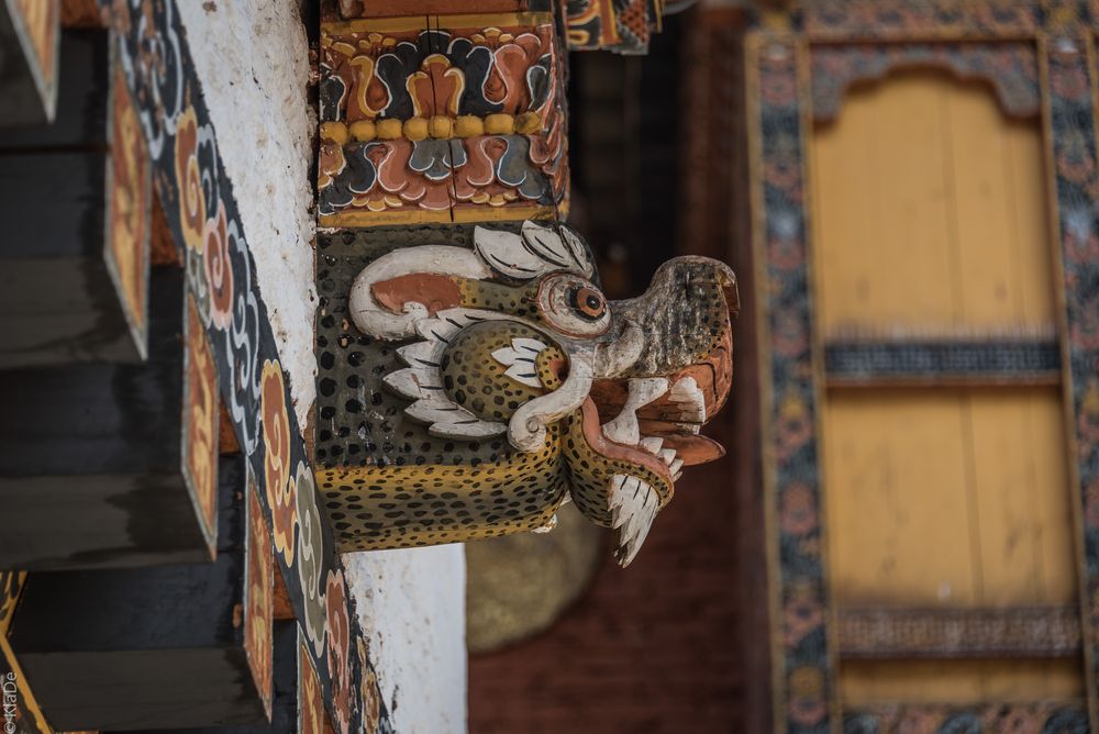 Bhutan - Punakha - Pungtang Dechen Photrang Dzong - Holschnitzereien