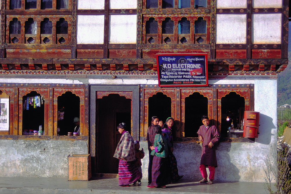 Bhutanese shoppers in Paro