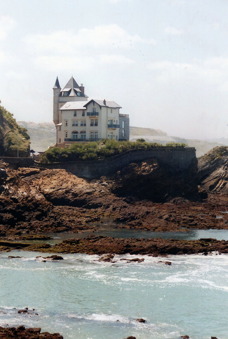 BIARRITZ