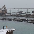 biarritz neige : sous la garde de la Vierge, qui se fond dans la neige