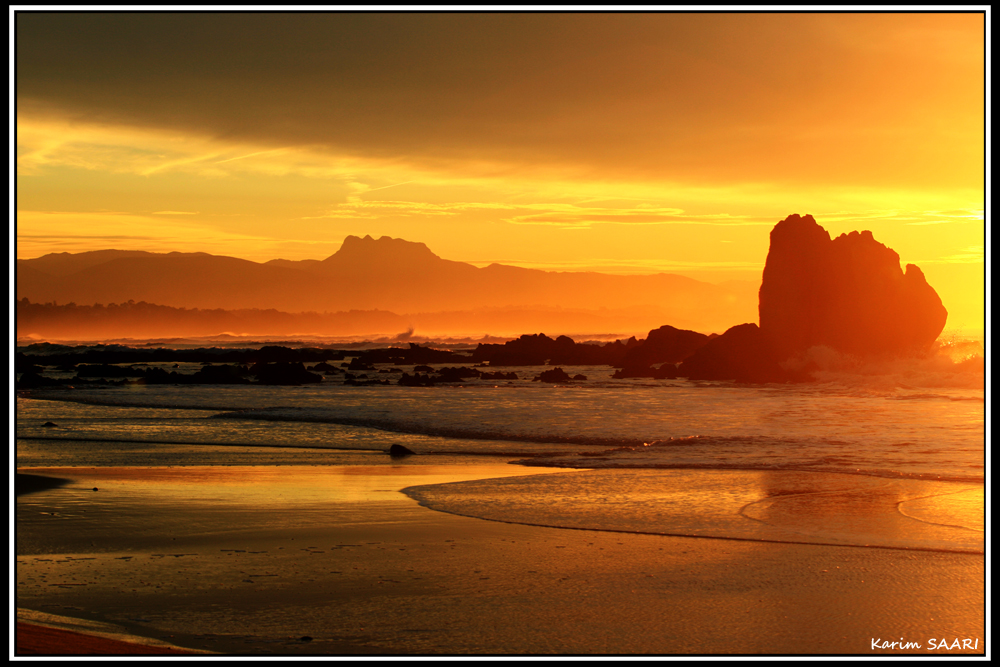 Biarritz, plage d'Ilbarritz ~ Karim SAARI ©