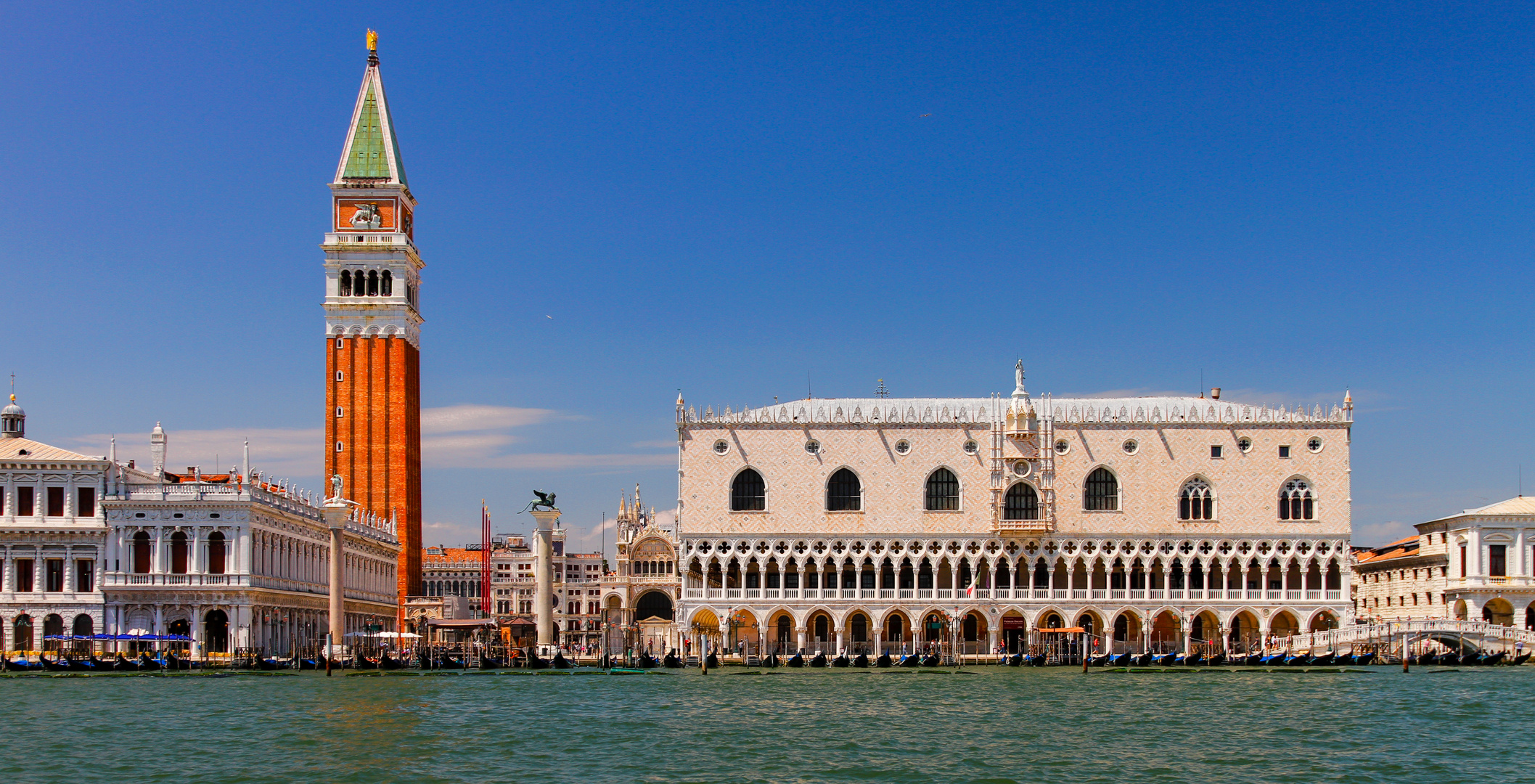  Biblioteca Nazionale Marciana-Basilica di San Marco - Piazzetta-Bibliothek