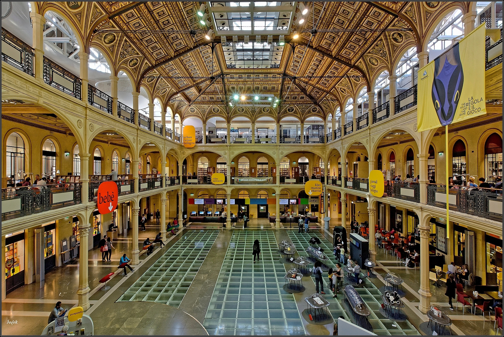  Biblioteca Salaborsa - Bologna