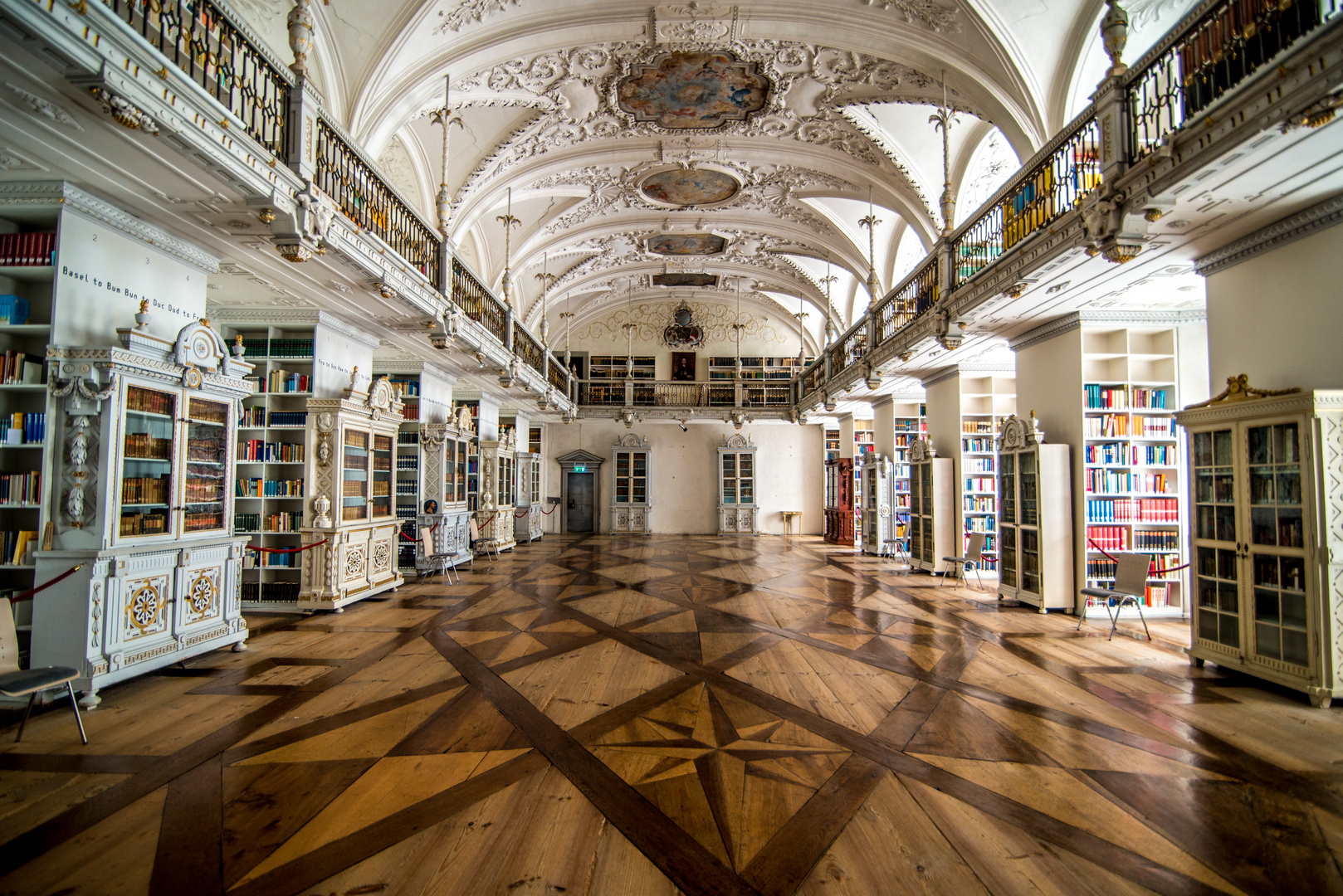 Bibliothek im Schloss Salem 