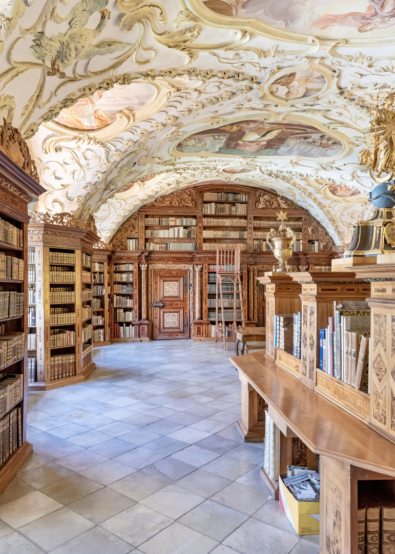 Bibliothek im Stift Lilienfeld