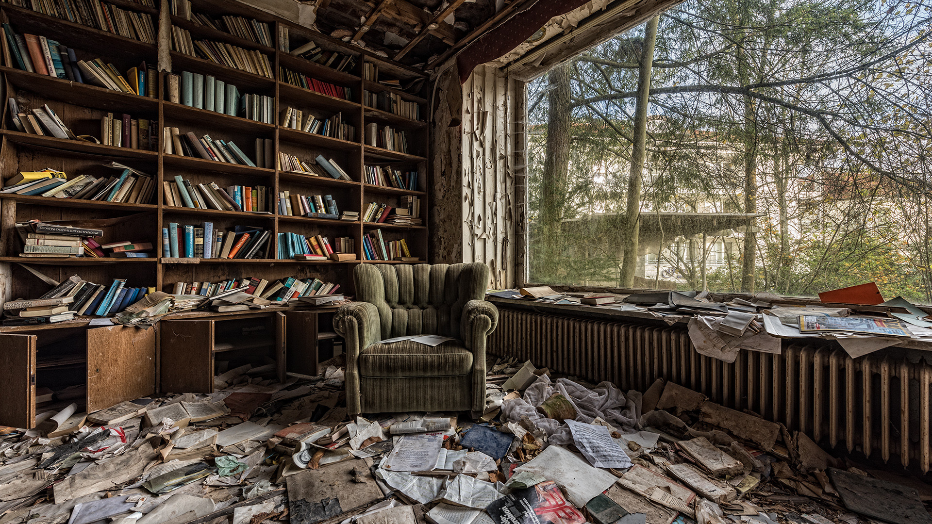 Bibliothek in der Urologen Villa