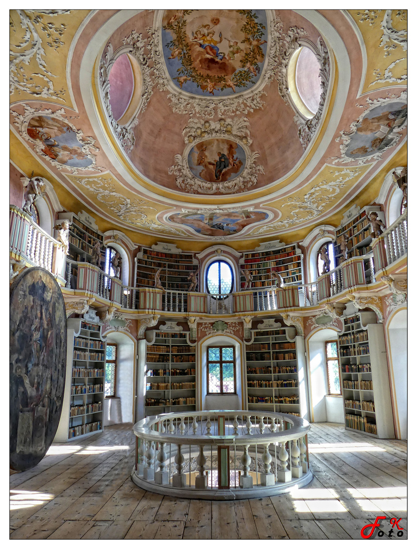 Bibliothek Kloster St.Mang 