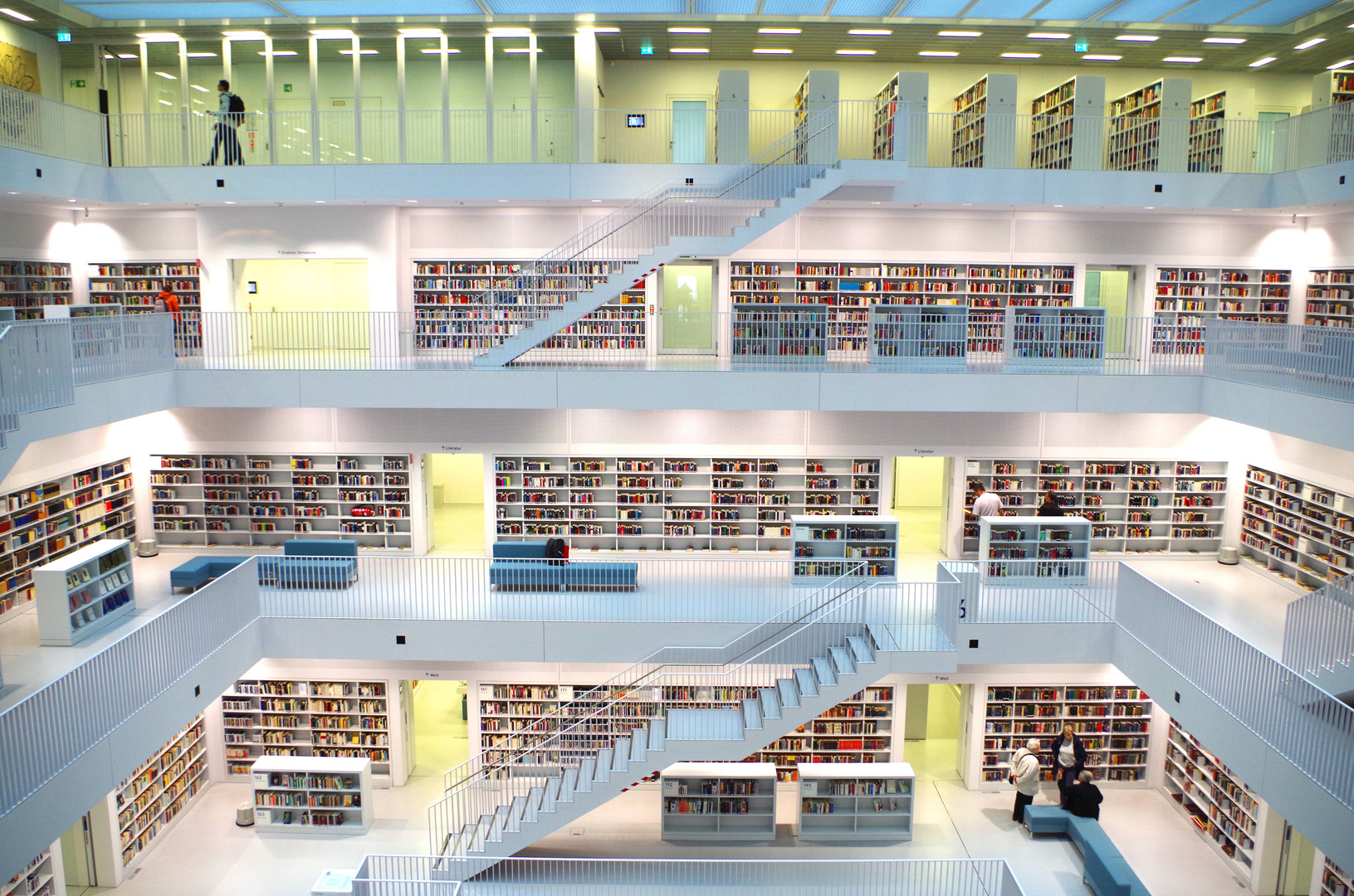 Bibliothek Stuttgart II