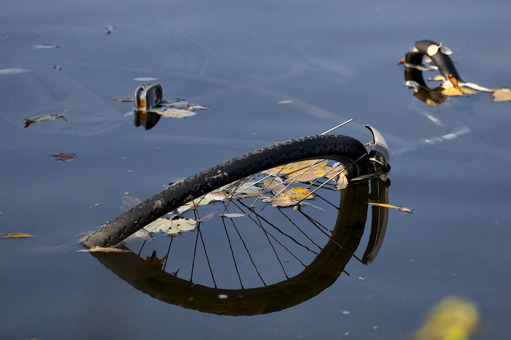 ...bici en el río!